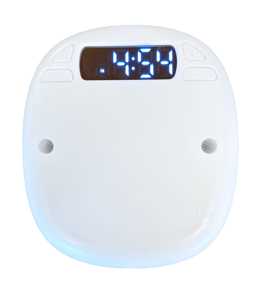 a display with digital clock in vibration alarm