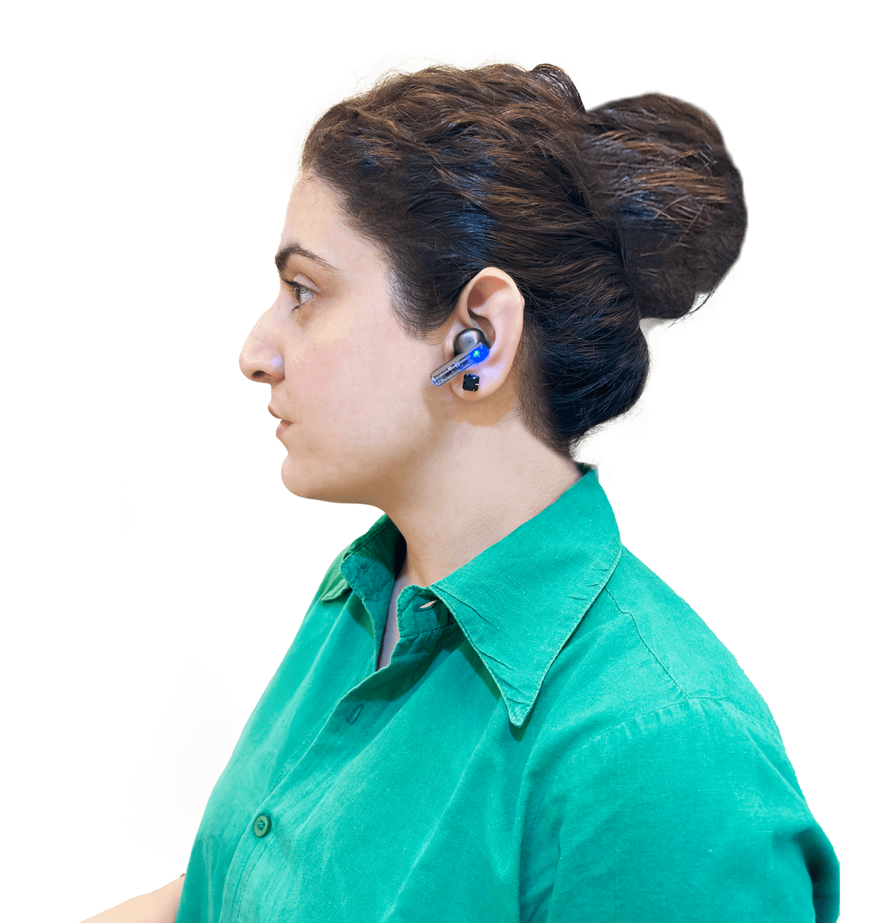 Qioob earbuds of light weight, compact design and easy to fit